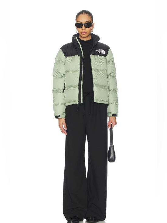 The North Face Jackets & Blazers - The North Face Women's Two-Tone Sage and Black Puffer Jacket Sz snap